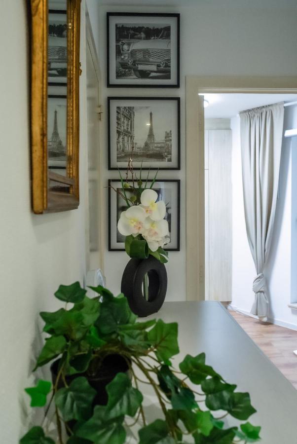 Residentie Alexandra Apartment Кноке-Хайст Екстериор снимка